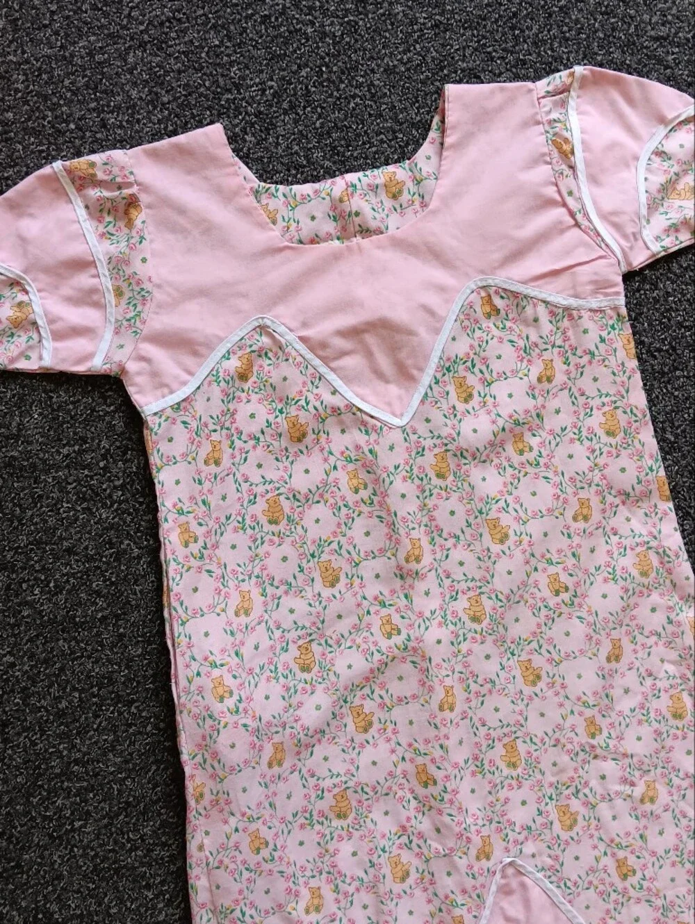 70s 80s Handmade Vintage Whimsical Girls Bear Nightgown, Approx Sz 8 Whimsy Pink